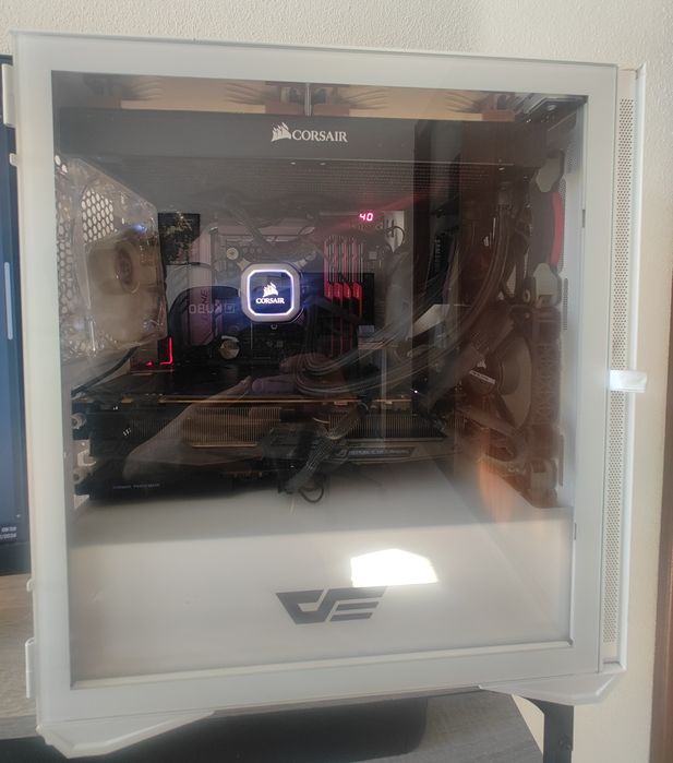 Torre gaming com i 7 7700k /32gb ram/ 1080 11gbvram