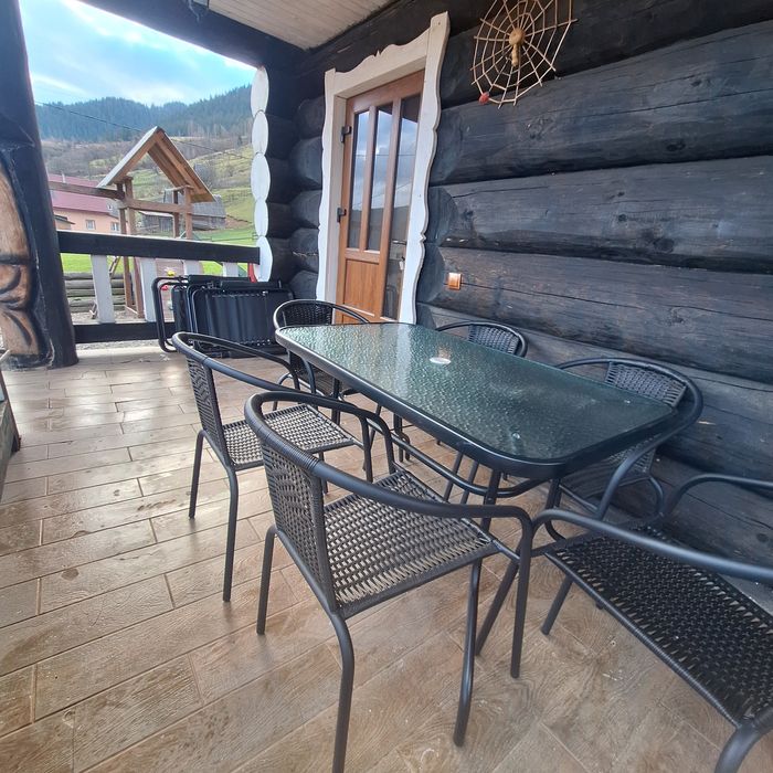 Маєток "У Ґазди"   поблизу о.Синевир