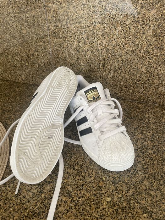 Adidas superstar 36