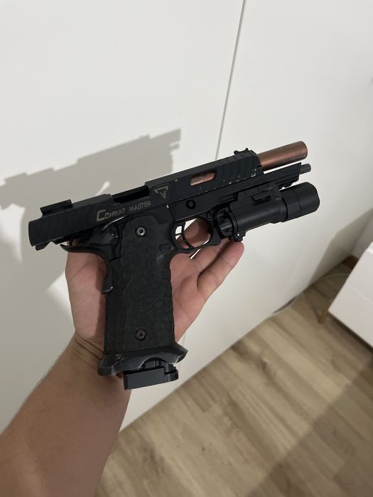 Hi capa combat master