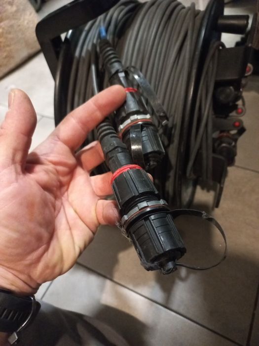 Belden ArmourLux500-4F OS2 9/125 kabel taktyczny światłowodowy 130 m