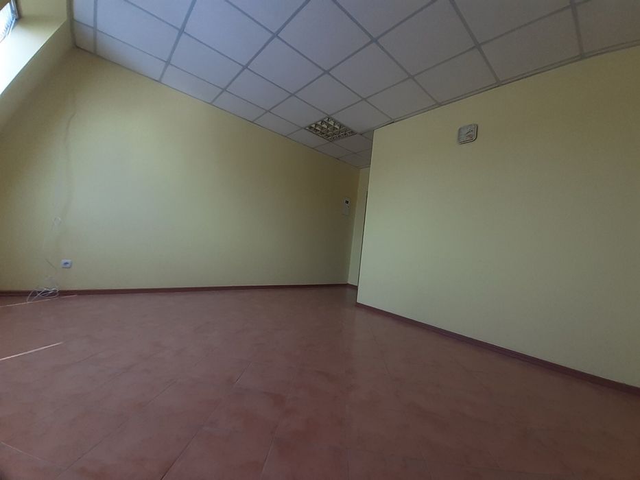 Здається  в оренду офісне приміщення