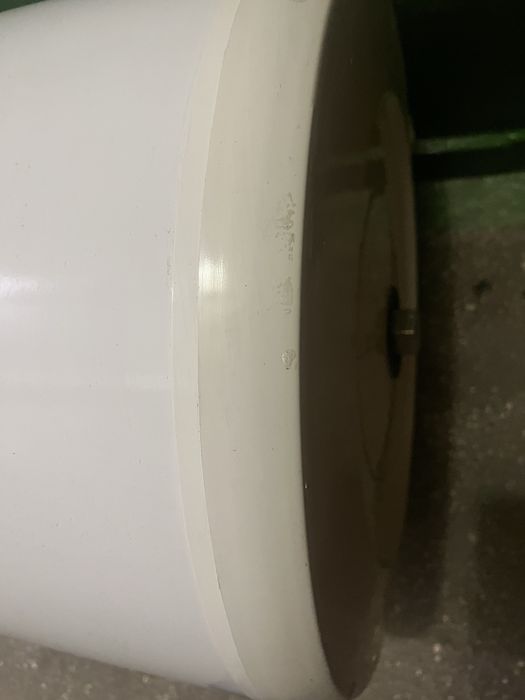 Продам Бойлер 100л