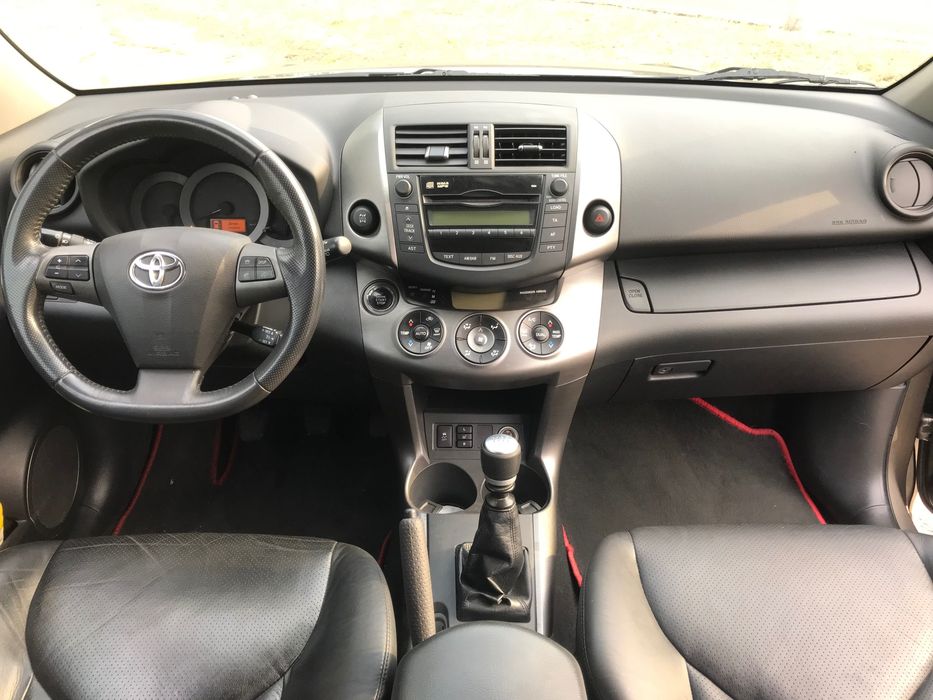 Продам Tayota rav4