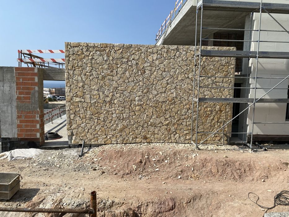 Pedreiro, ladrilhador para orçamentos/remodelaçoes