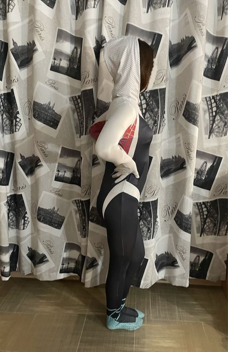 Продам костюм Spider-Gwen / Людина-павук