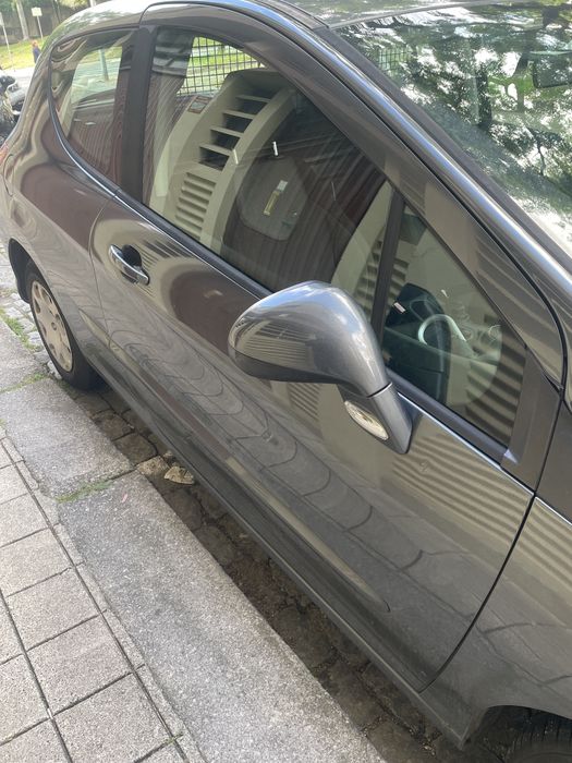 Peugeot 308  2008
