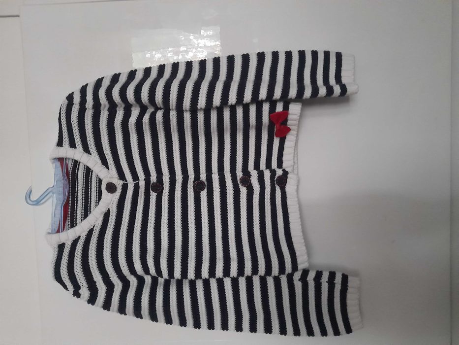 Dunnes uroczy sweterek dla dziewczynki biało granatowy kokardka 4l 104