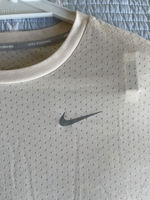 Camisola desporto Nike senhora