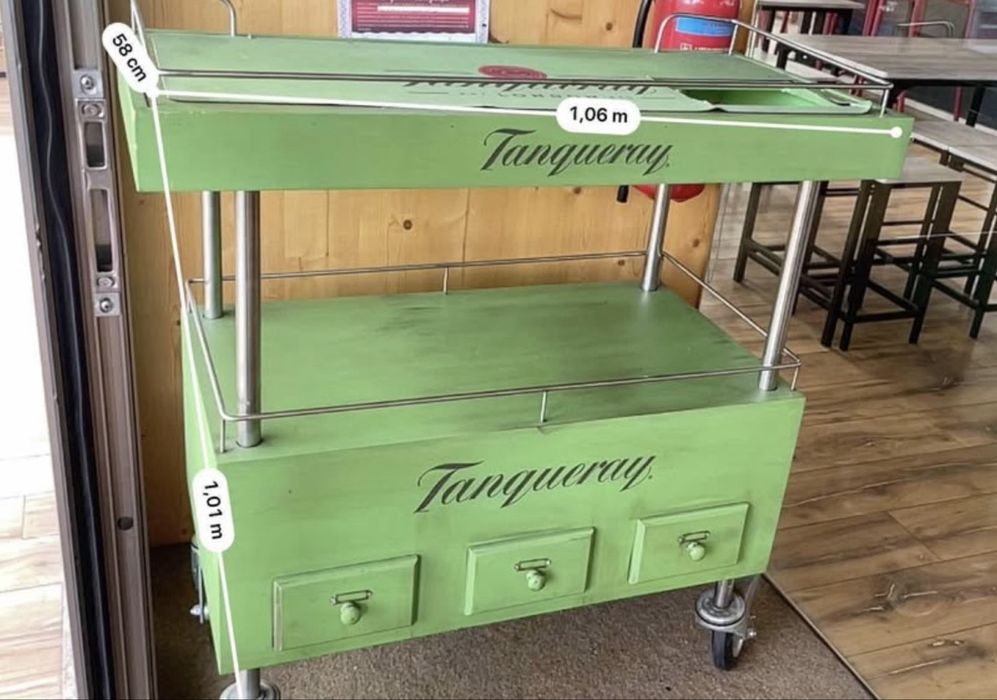 Carrinho bar de gin Tanqueray
