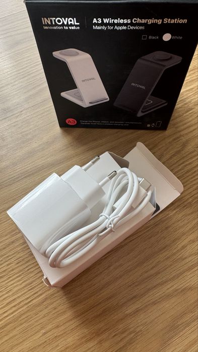 Бездротова зарядна станція Intoval 3 в 1 для Apple iPhone/ iWatch/Airpods