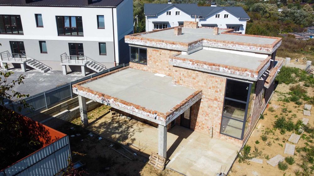 Будівництво будинків (котеджів) та комерційних споруд "під ключ"!