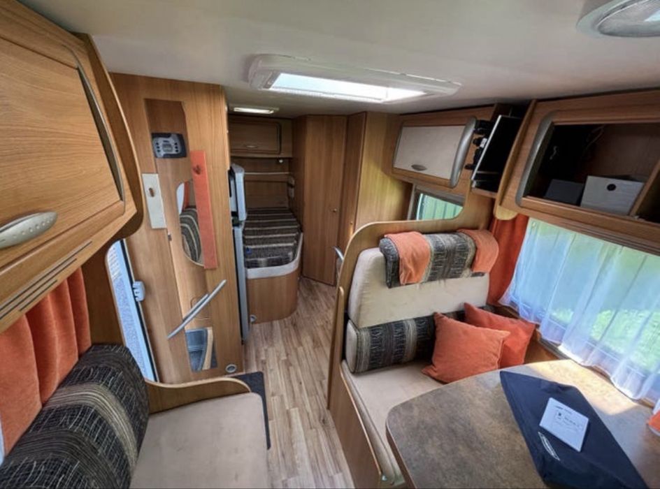 Chausson super stan kompket doku gotowy do rejestracji
