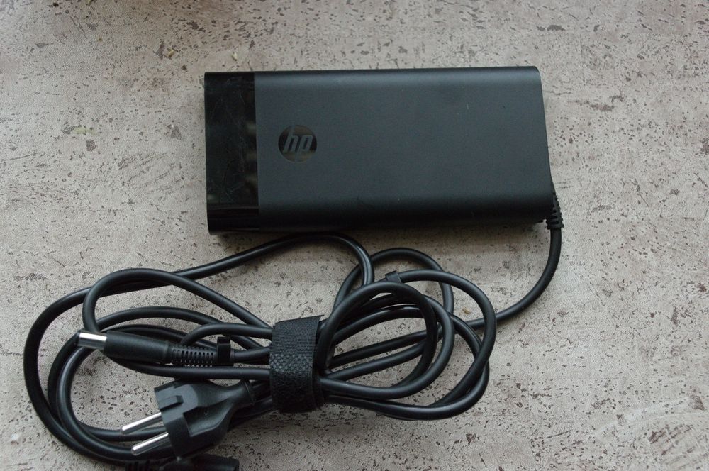 Zasilacz do laptopa HP