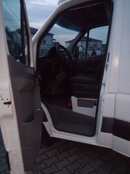 crafter 2,5 tdi  auto laweta  nie ciągnik sprinter  , możliwa  zamiana