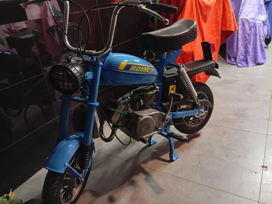 Sprzedam motorynkę M2 wsk