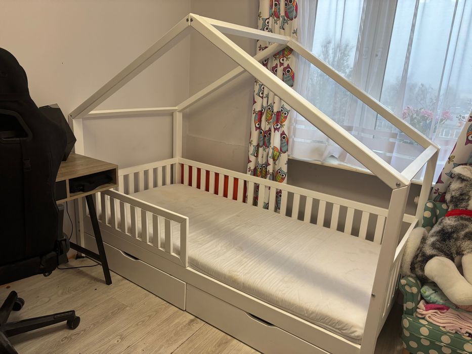 Sprzedam łóżko- domek dla dziecka