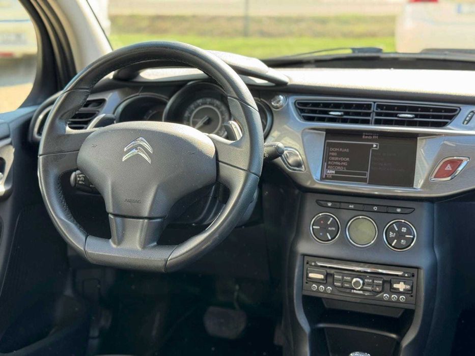 Citroen C3 II 1.4 HDi-Automático Garantia Incluída