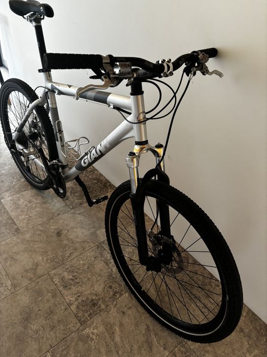 Rower Giant xct sr suntour męski