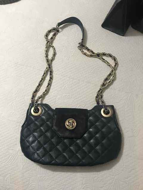 Malas diversas usadas mas em bom estado