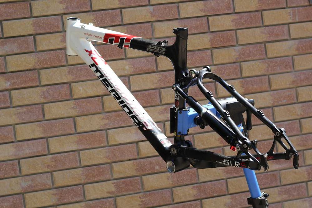 Рама 26: Merida Mission Carbon 3000 D, Manitou LRS, 18/46