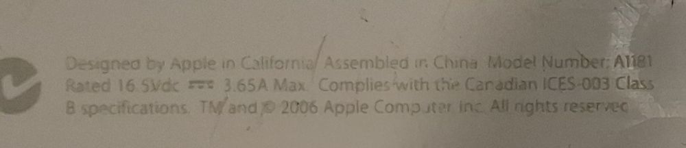 Vendo portátil Apple modelo A1181