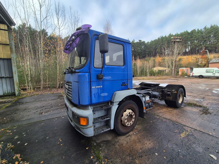 MAN 2000 18.280
