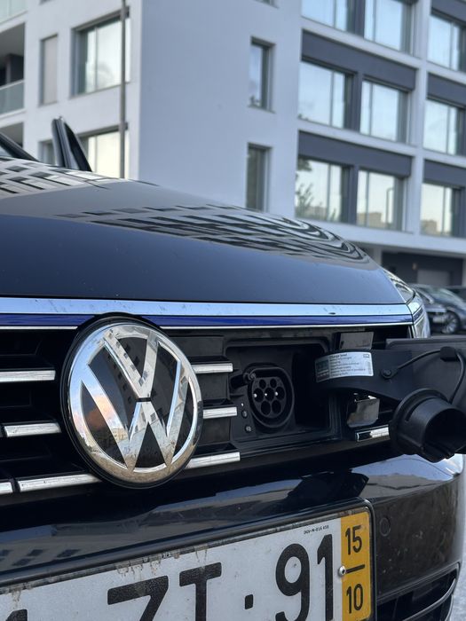 VW Passat GTE [Plug-in 218cv]