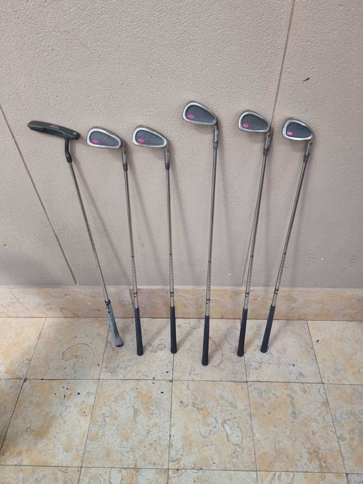 Conjunto de tacos de golfe