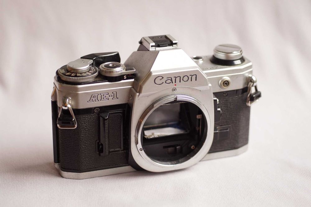 canon ae 1 - купити фототехніку, відеотехніку - Ціна на OLX.ua