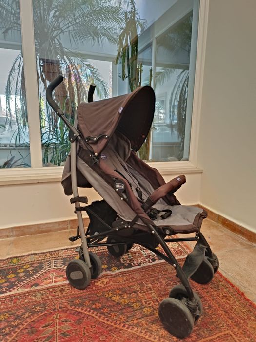 Carrinho de passeio da Chico