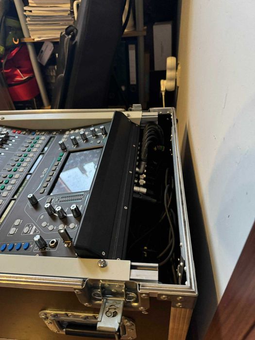 Mikser Allen & Heath SQ5 w stanie idealnym