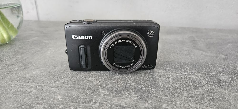 Aparat  Fotograficzny  Canon