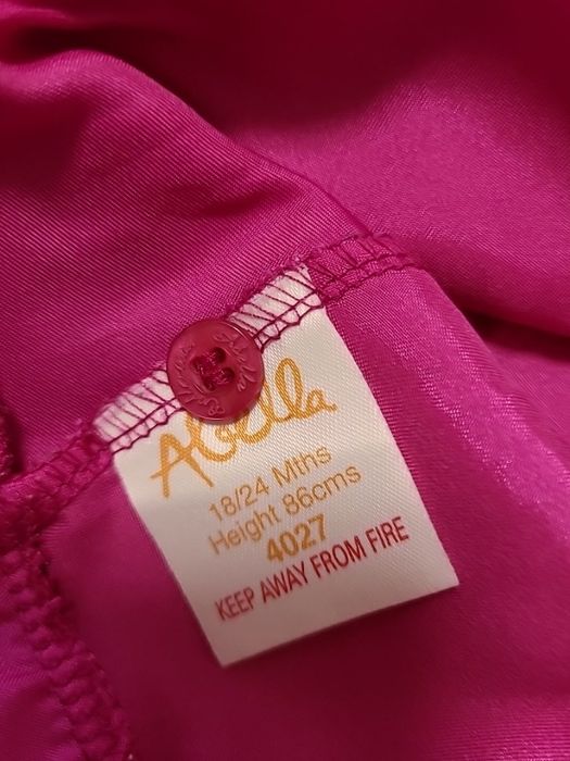 Платье для малышки 12/18 месяца.