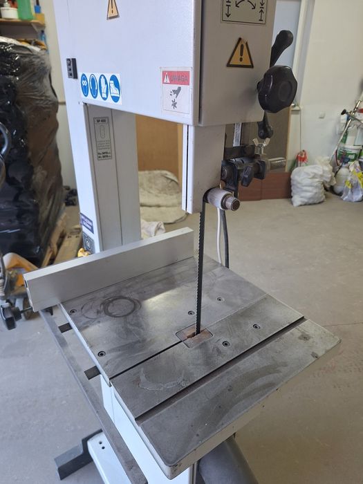 Piła tasmowa do drewna