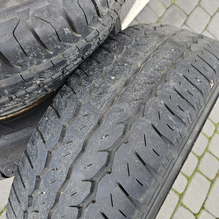 Kola vw transporter 215/65R16C