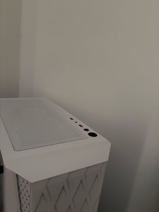 PC Gaming full White - RTX 4060 ti | Ryzen 7 | 32GB Ram | SSD 1TB