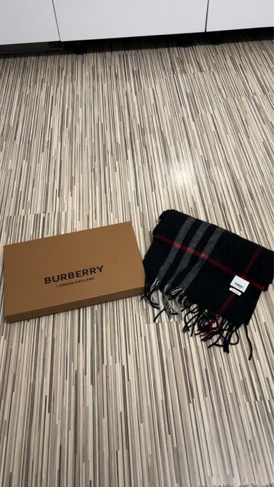 szalik burberry