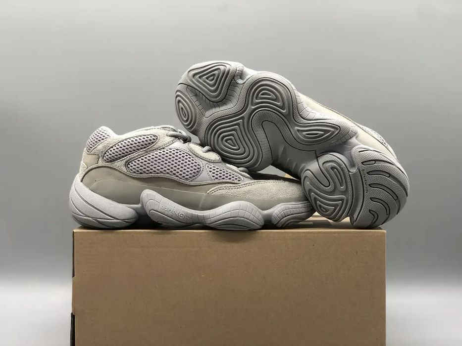 Кросівки Adidas Yeezy 500