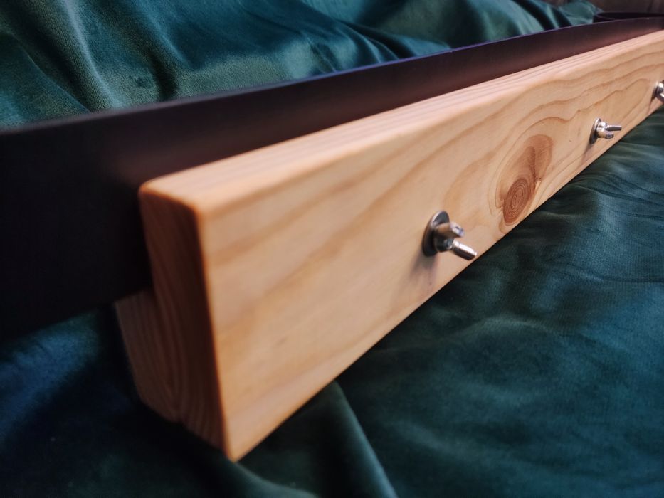 Ścisk kaletniczy do obróbki krawędzi skóry - paski, obroże skórzane