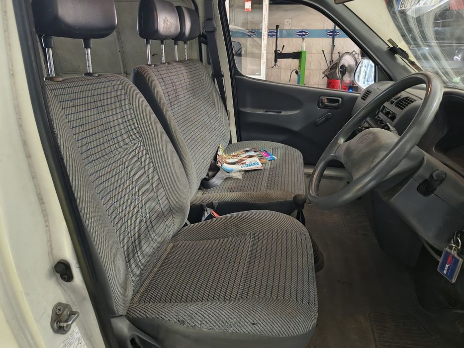 Toyota Hiace 2.4 d ,ano 2003