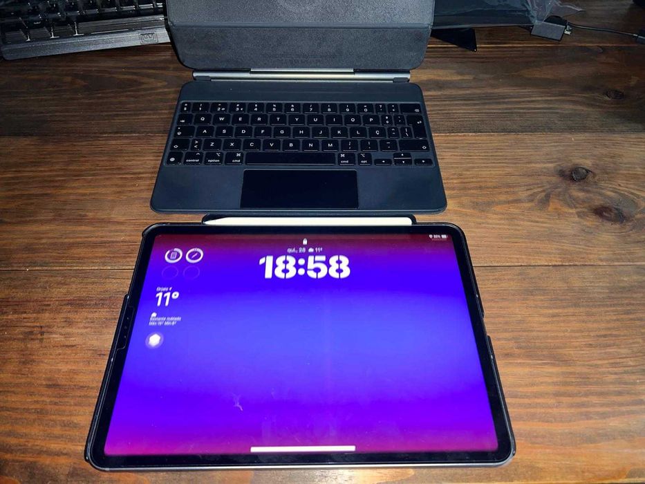 iPad Pro M2 11'' 128GB Wi-Fi Cellular + Magic Keyboard + Apple Pencil