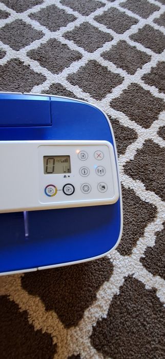 HP Deskjet 3760  4 in 1 c/ tinteiros