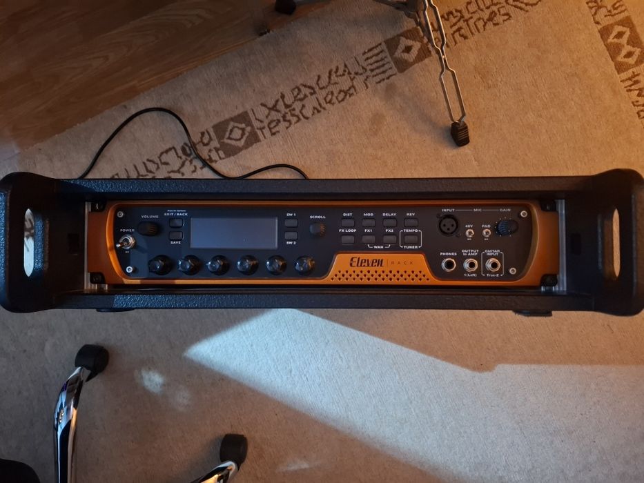 AVID Eleven Rack + Rack 2 Unids