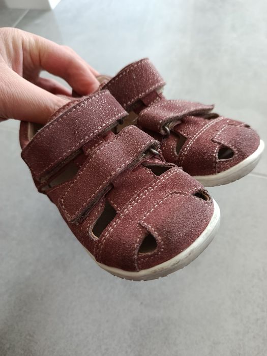 Sandałki dziecięce