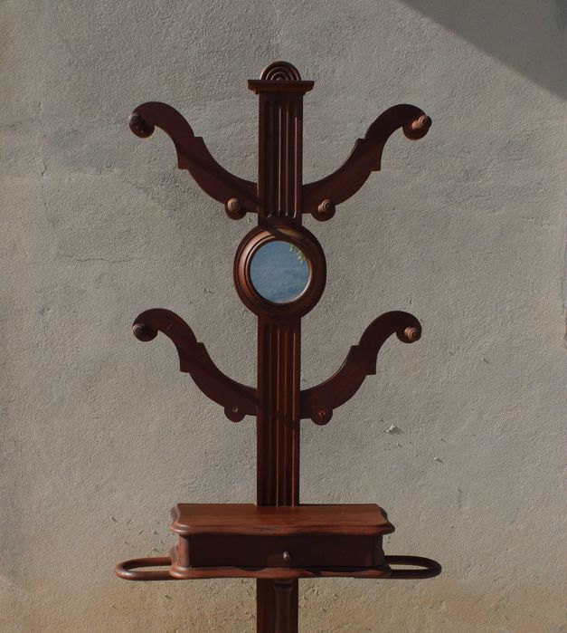 Cabide do Estilo Clássico