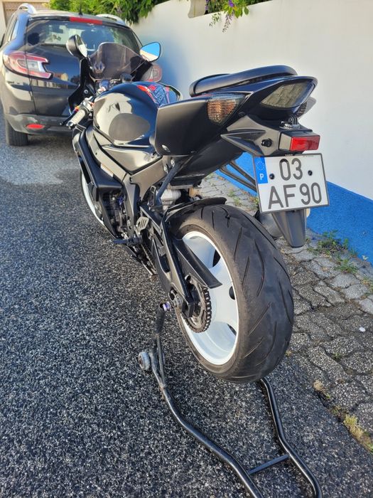 Suzuki gsxr 1000 k5