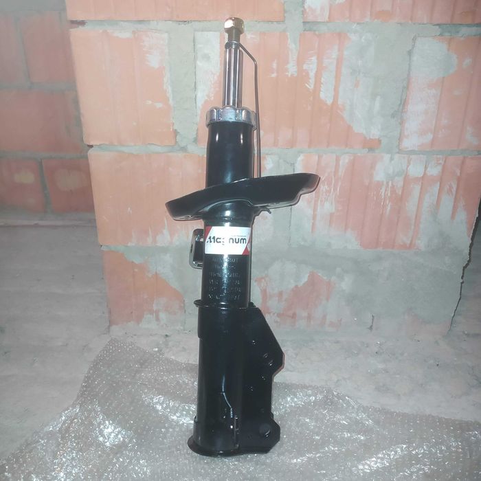 Стойка амортизатора Magnum Technology AGX108MT