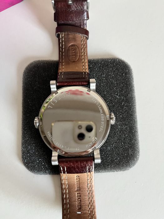 Reloigo Fossil na caixa sem marcas de uso