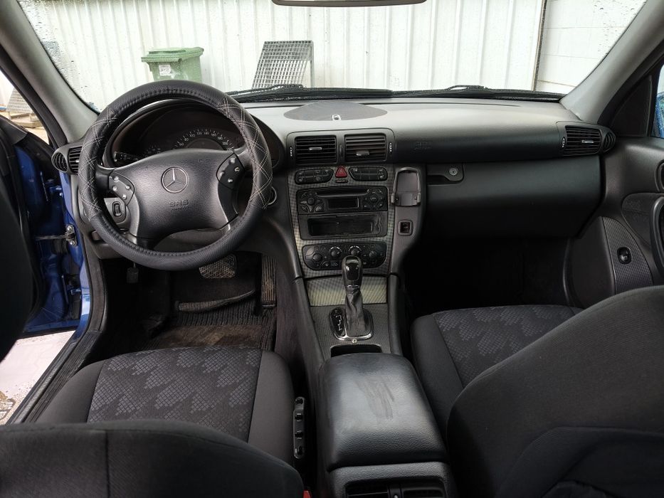 Mercedes c220 caixa automática